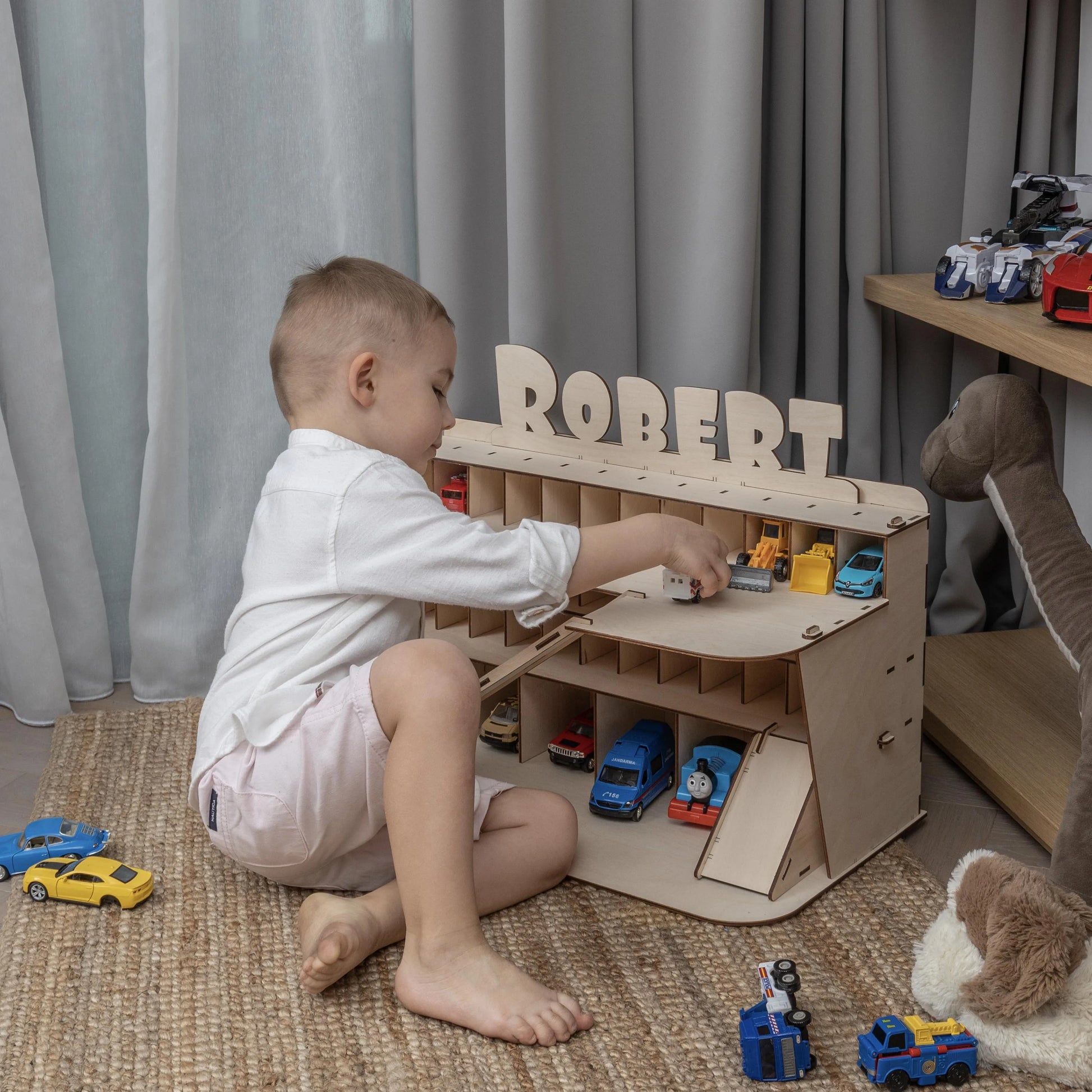 small Wooden toy car garage by ToyBox